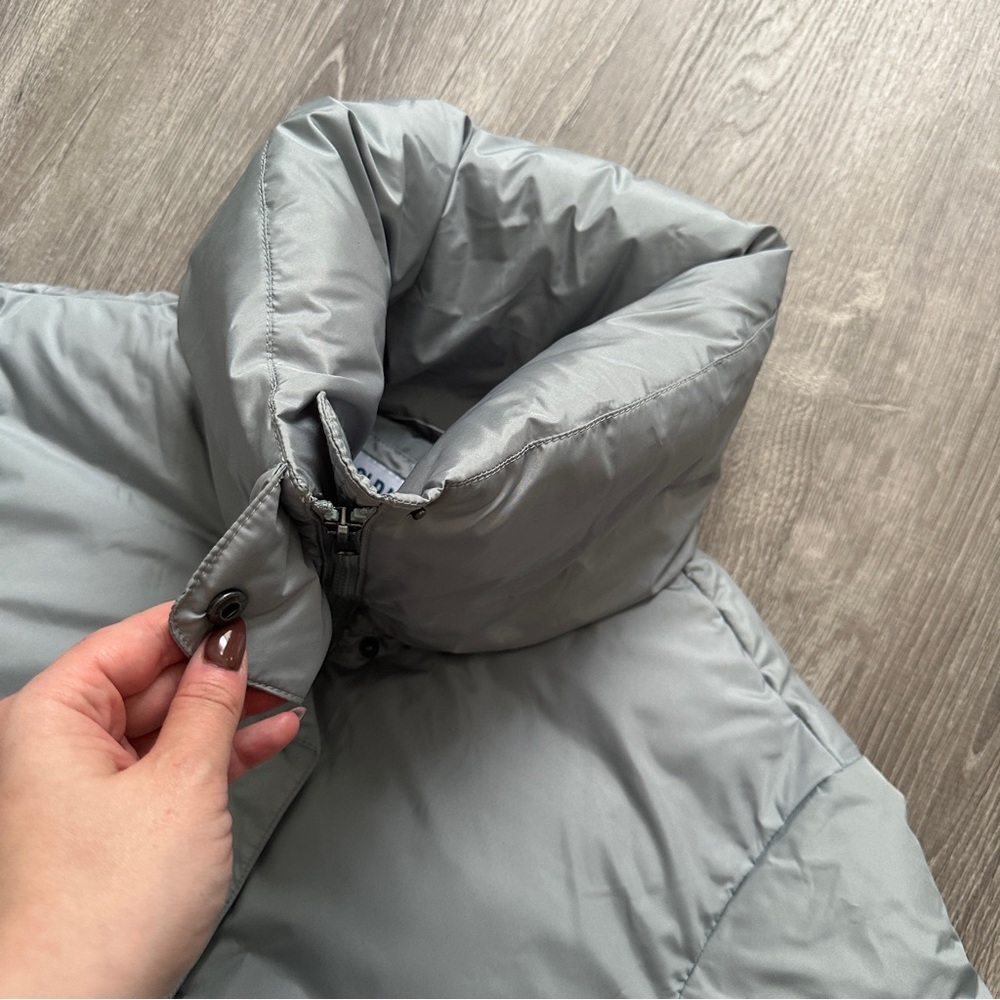 Old Navy Light Blue Puffer Coat - Picture 3 of 6
